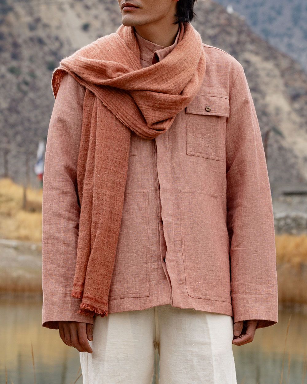 jijivisha nepal sustainable clothing dhaulagiri scarf