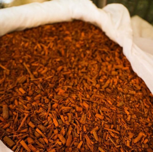 Jijivisha Nepal Sustainable Clothing Natural Dyeing Ingredients