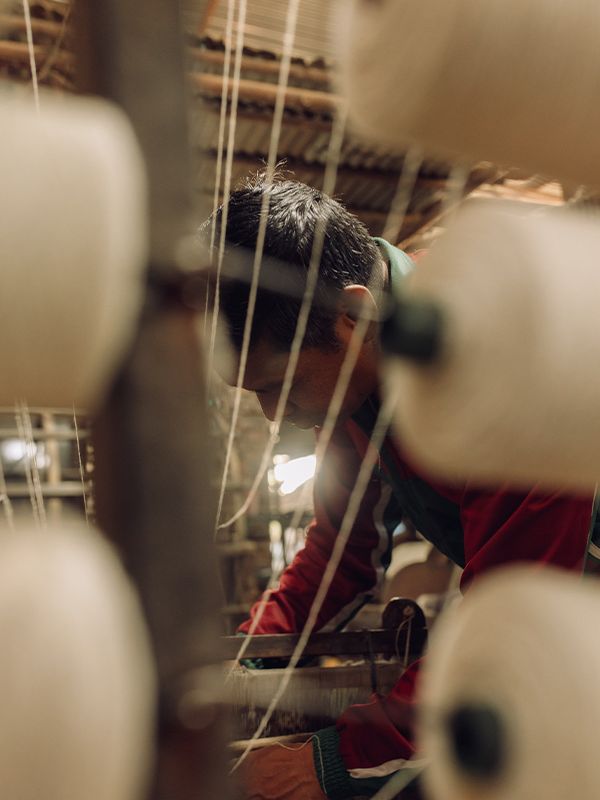 Jijivisha Nepal Sustainable Clothing thread by thread handweaving