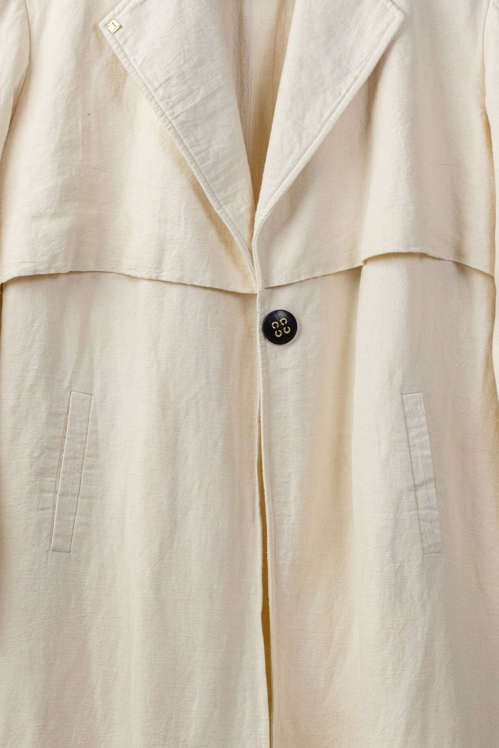 Jijivisha Nepal Sustainable Clothing Women Outer Varsha Trench