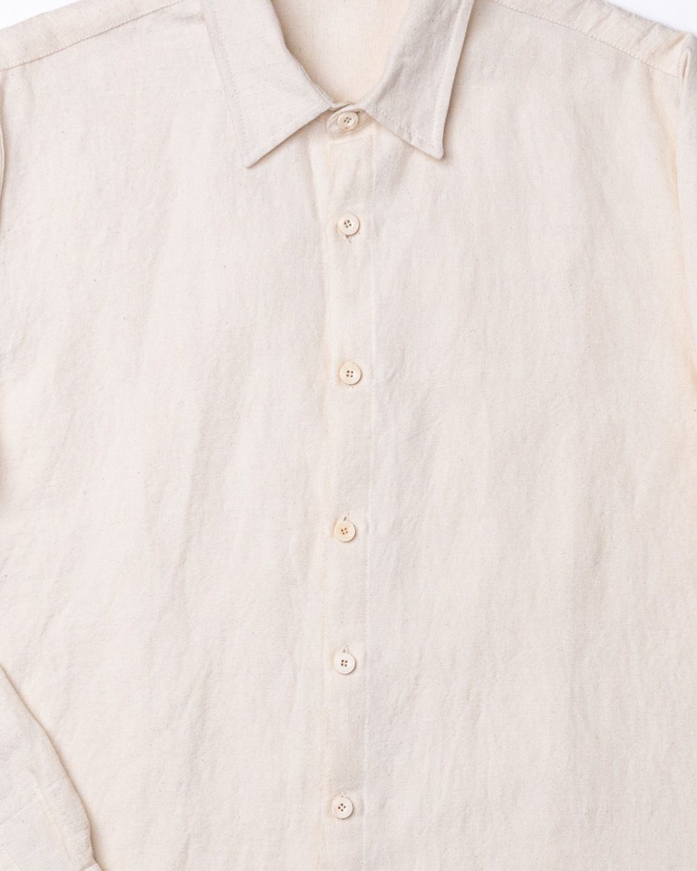 Jijivisha Nepal Sustainable Clothing Jyoti Shirt Powder White Detail
